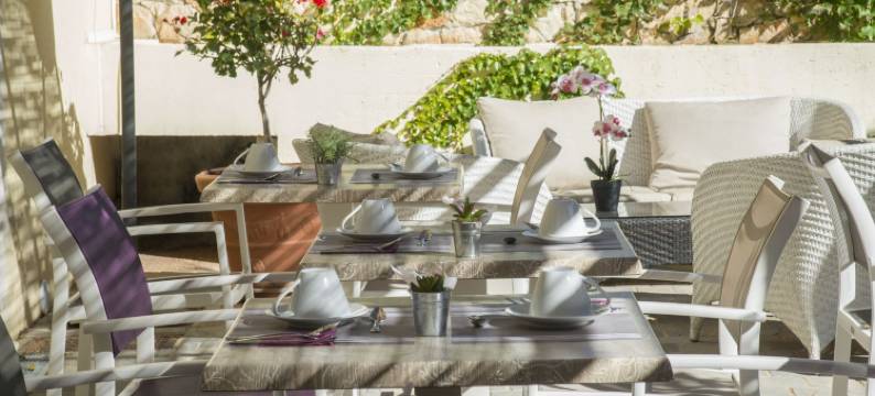 巴斯蒂奥利佛莱酒店(La Bastide de l'Oliveraie)图片