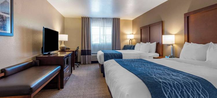 尤凯亚舒适套房酒店(Comfort Inn & Suites Ukiah Mendocino County)图片