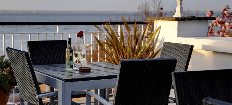 新霍姆伍德贝斯特韦斯特酒店(Best Western New Holmwood Hotel)图片