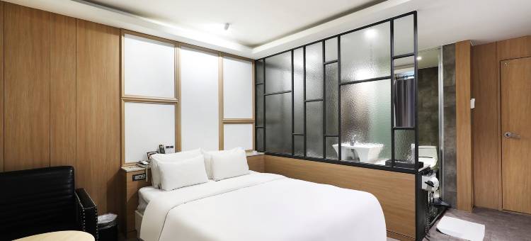 月亮酒店(MOON HOTEL)图片