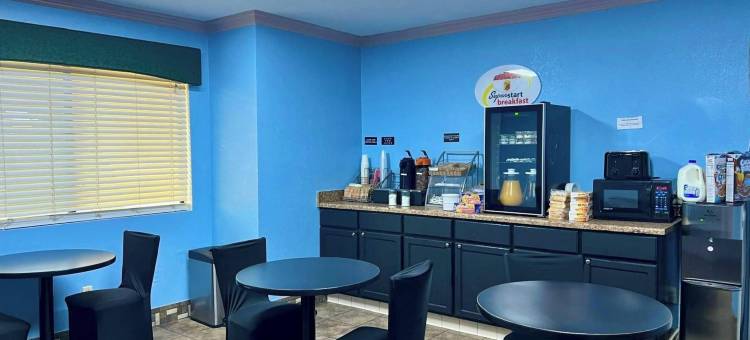 巴斯托温德姆速8酒店(Super 8 by Wyndham Barstow)图片