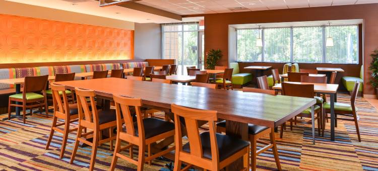 圣约瑟夫万枫酒店及套房(Fairfield Inn & Suites St. Joseph)图片