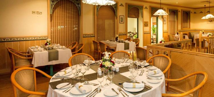 奈兹瓦郁锦香酒店(Golden Tulip Nizwa)图片