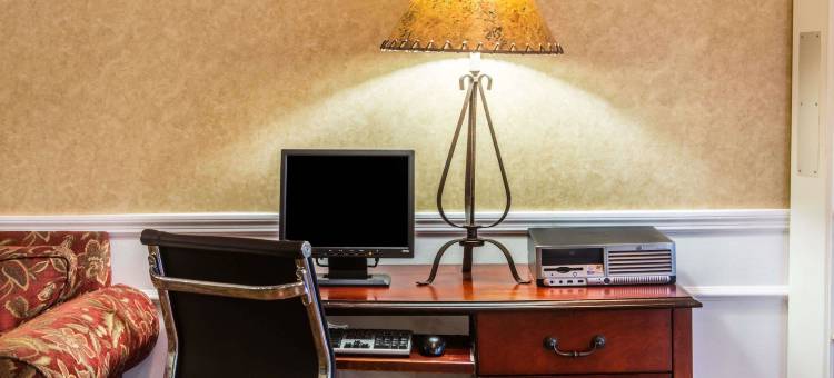 邓恩呗盟套房酒店(Baymont by Wyndham Dunn)图片