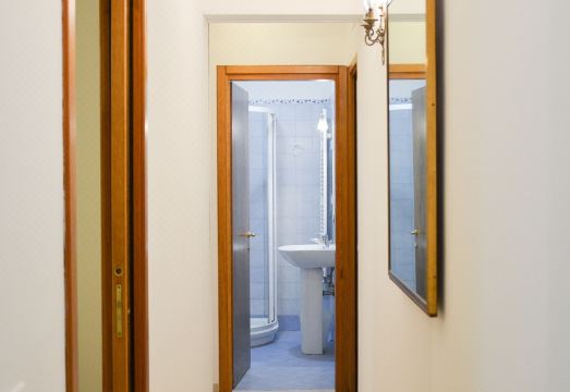 Cà Marin Hotel Overview