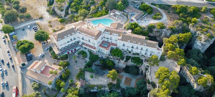 波利蒂别墅大酒店(Grand Hotel Villa Politi)图片