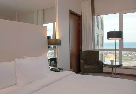 Centro Corniche Khobar by Rotana Hotel Overview