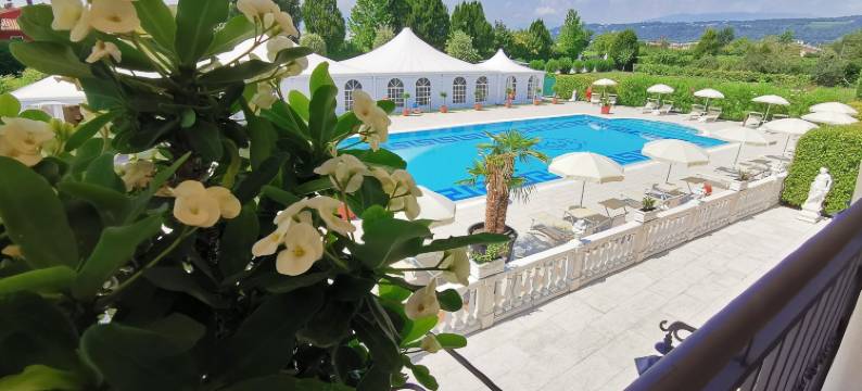 萨雷娜农庄别墅酒店(Villa Serena Agriturismo)图片