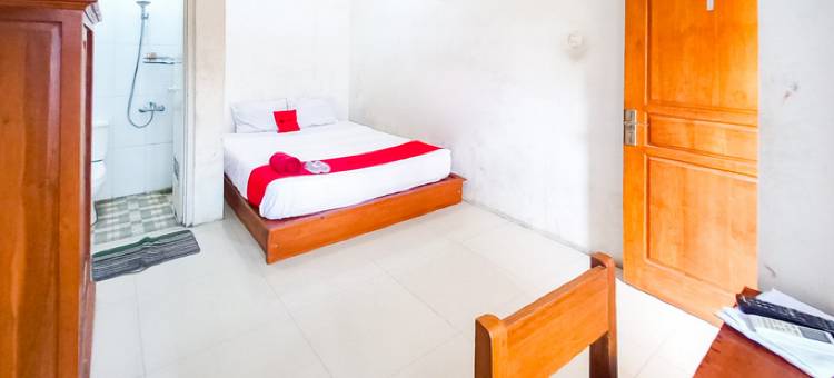 Super OYO 3702 Homestay Bougenville Syariah图片