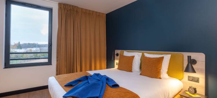 图尔南部巴朗米雷Kyriad(Kyriad Tours Sud - Ballan Mire)图片