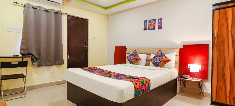 Fabexpress Broholic 套房(FabExpress Broholic Suites - Nr Jntu Kukatpally)图片
