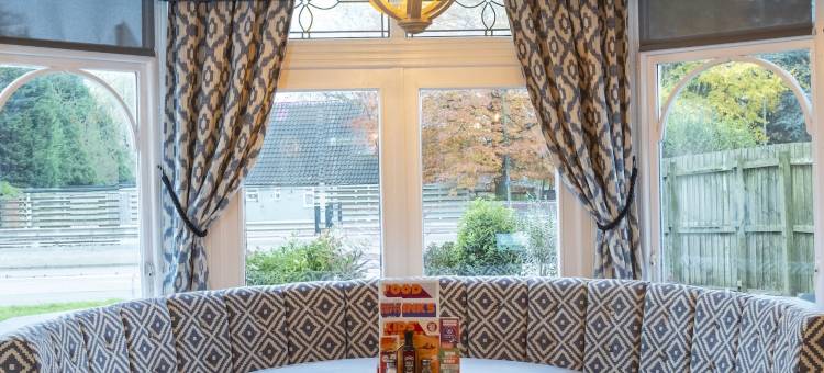 卡恩伍德阿姆斯酒店 - 格林国王旅馆(Charnwood Arms)图片