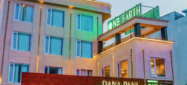 One Earth Shraddhaa Katra图片