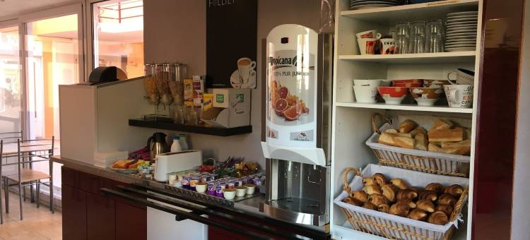 埃塔普尔吉诺勒图凯住宅酒店(Hotel et Résidence Chez Gino le Touquet-Etaples)图片