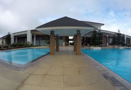 Wind Residences by Bea and Rm Hotel Overview