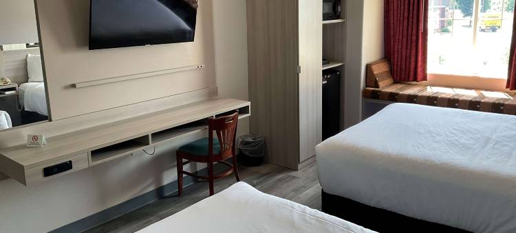 克拉克斯维尔麦客达温德姆酒店(Microtel Inn & Suites by Wyndham Clarksville)图片