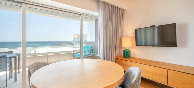 GuestReady - Ocean-front getaway in Sesimbra图片