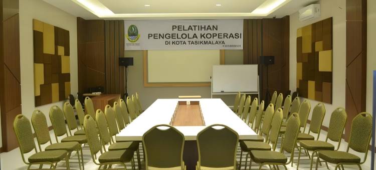 打横城市酒店(City Hotel Tasikmalaya)图片