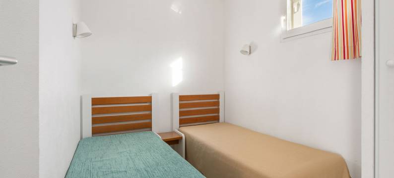 Apartment with Pool Access, Agde图片