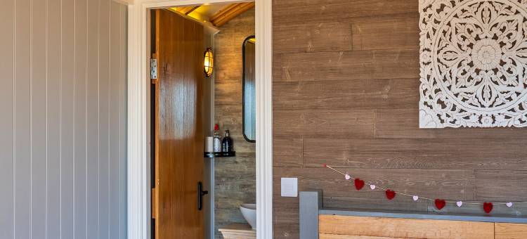 Lodge in Cornwall with Widemouth Bay Views图片