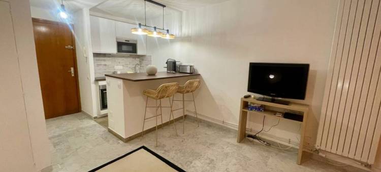 昂蒂布拉萨利斯海滩公寓(Studio in Antibes near La Salis Beach)图片