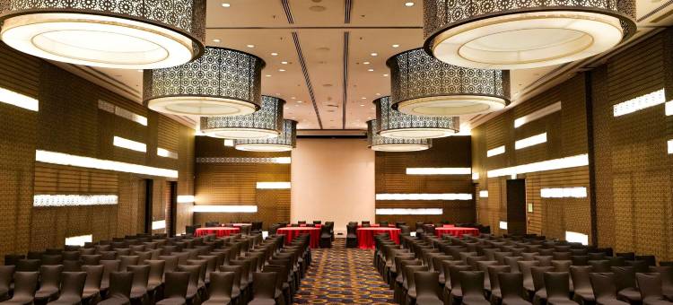 浦那纳加尔路诺富特酒店(Novotel Pune Nagar Road)图片