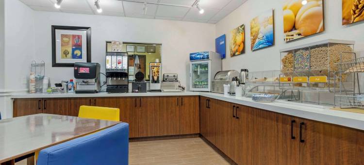 休斯顿西北舒适套房酒店-复古公园(Comfort Suites Houston NW - Vintage Park)图片