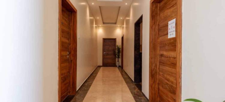 阿拉迪亚皇冠酒店(Hotel Aaradhya Crown)图片