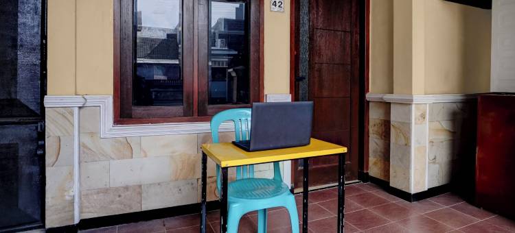 OYO 95035 和谐伊斯兰旅馆(OYO 95035 Harmony Guest House Syariah Sawojajar)图片