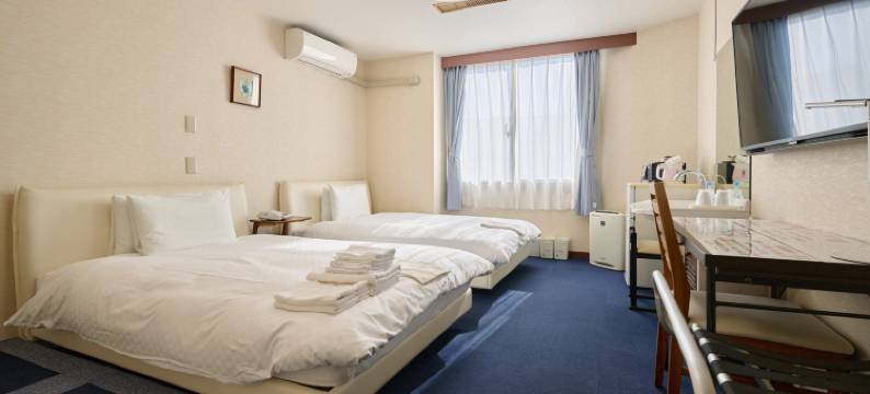 冈三酒店(Okasan Hotel)图片