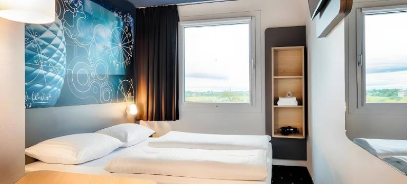 慕尼黑加兴B&B酒店(B&B HOTEL München-Garching)图片