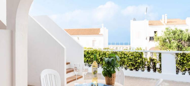 Apartment in Arenal d’en Castell by Beach图片