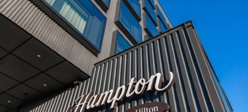 弗罗茨瓦夫机场希尔顿欢朋酒店(Hampton by Hilton Wroclaw Airport)图片