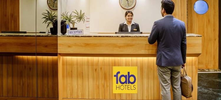 Fabhotel Ratna Regency图片