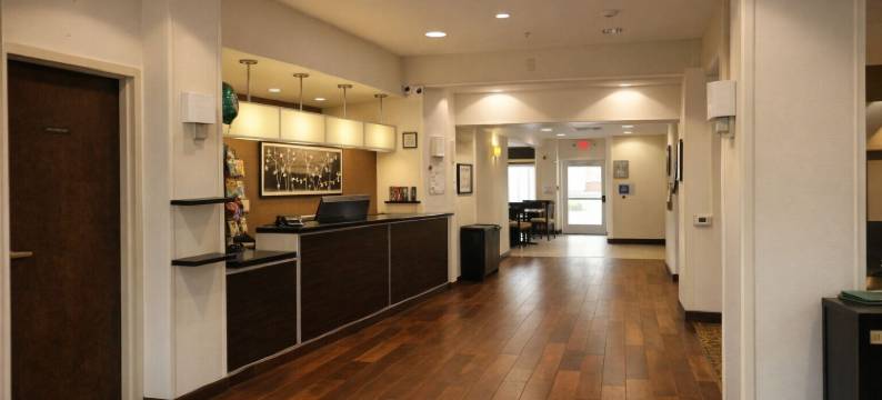 安眠套房酒店(Sleep Inn & Suites)图片