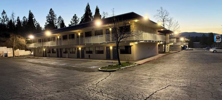 夏斯塔景观旅馆及套房(Shasta Vista Inn & Suites)图片