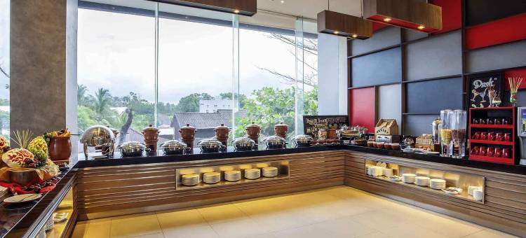 宜必思美纳多市中心大道酒店(Ibis Manado City Center Boulevard)图片