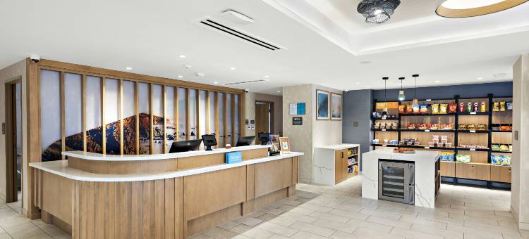 圣西蒙-坎布里亚希尔顿欢朋酒店(Hampton Inn by Hilton San Simeon Cambria)图片