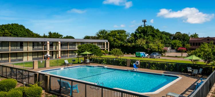 麦金尼凯艺酒店(Red Roof Inn & Conference Center McKinney)图片