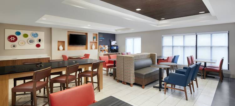 智选假日套房酒店彭萨科拉，沃灵顿(Holiday Inn Express & Suites Pensacola West-Navy Base)图片