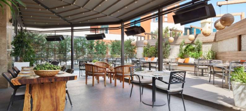 埃斯基谢希尔温德姆华美达广场酒店(Ramada Plaza by Wyndham Eskisehir)图片