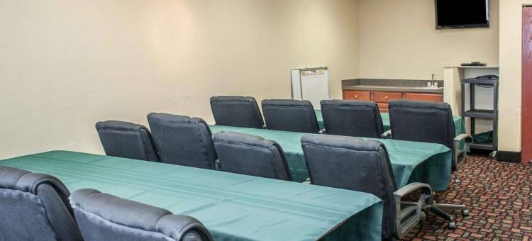 凯艺套房酒店(Quality Inn & Suites South Bend Airport)图片