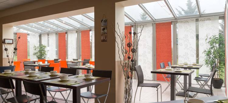 圣艾蒂安艾克图机场原生酒店(The Originals Boutique, Actuel Hôtel, Saint-Etienne Aéroport)图片