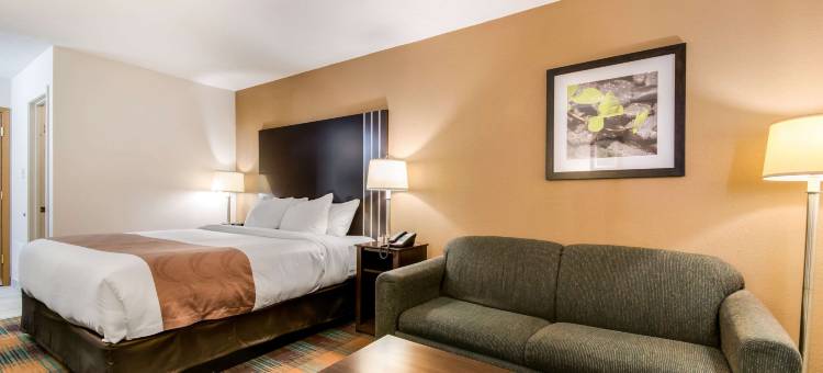 布鲁斯堡凯艺酒店(Quality Inn Bloomsburg)图片