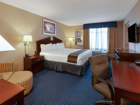 Wingate by Wyndham Erie