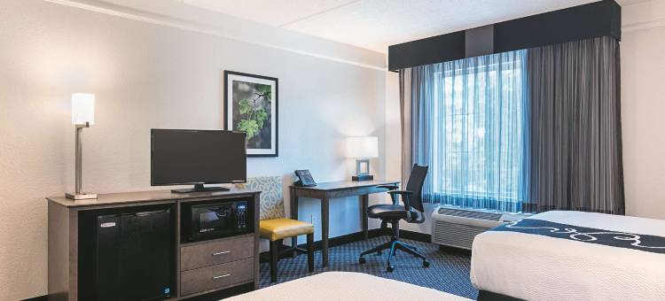 亚特兰大科尼尔斯拉昆塔温德姆套房酒店(La Quinta Inn & Suites by Wyndham Atlanta Conyers)图片
