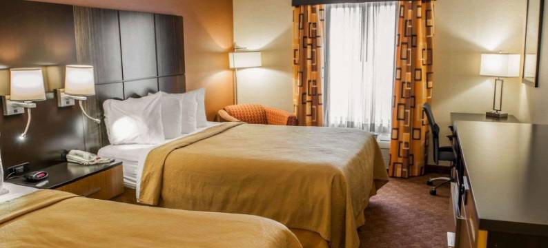 富兰克林I-65号凯艺酒店(Quality Inn Franklin I-65)图片