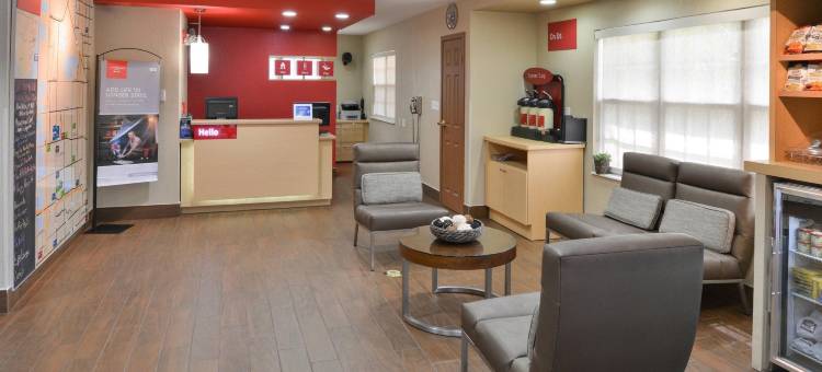 迈阿密多拉烛木套房酒店(Candlewood Suites MIAMI - DORAL by IHG)图片