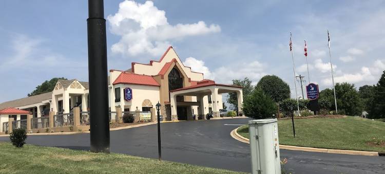 诺曼湖卡罗来纳套房酒店(Carolina Inn & Suites of Lake Norman)图片