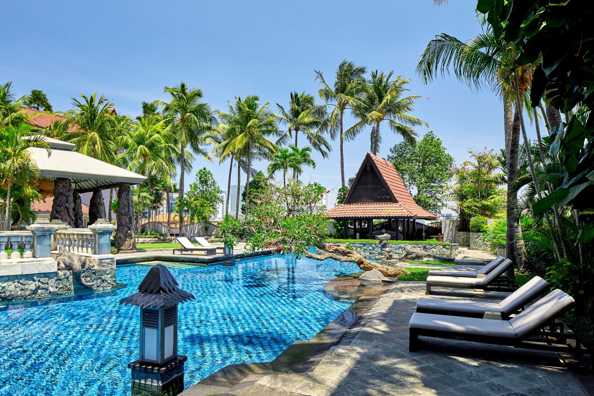 Sheraton Surabaya Hotel & Towers Over view